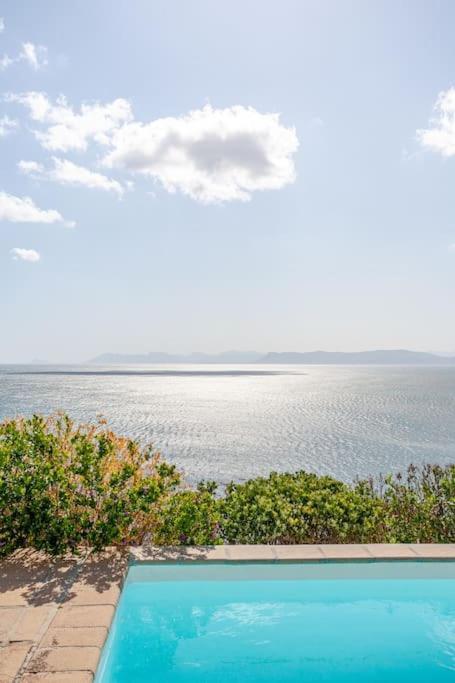 La Petite Baleine Oceanfront Luxury Villa ดิ เคลเดอร์ส ภายนอก รูปภาพ
